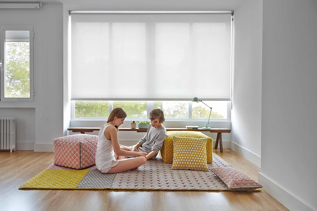 Cortina Roller Screen instalada