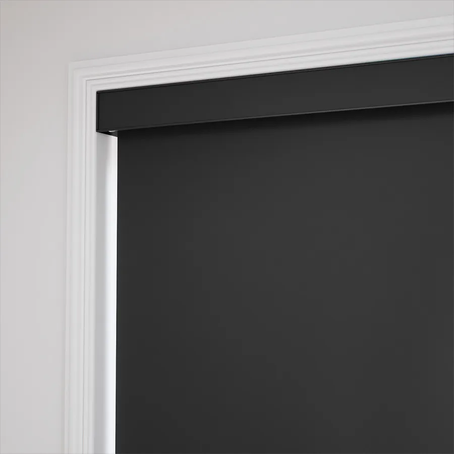 Blackout Vinyl - Vista de detalle 3 en color black