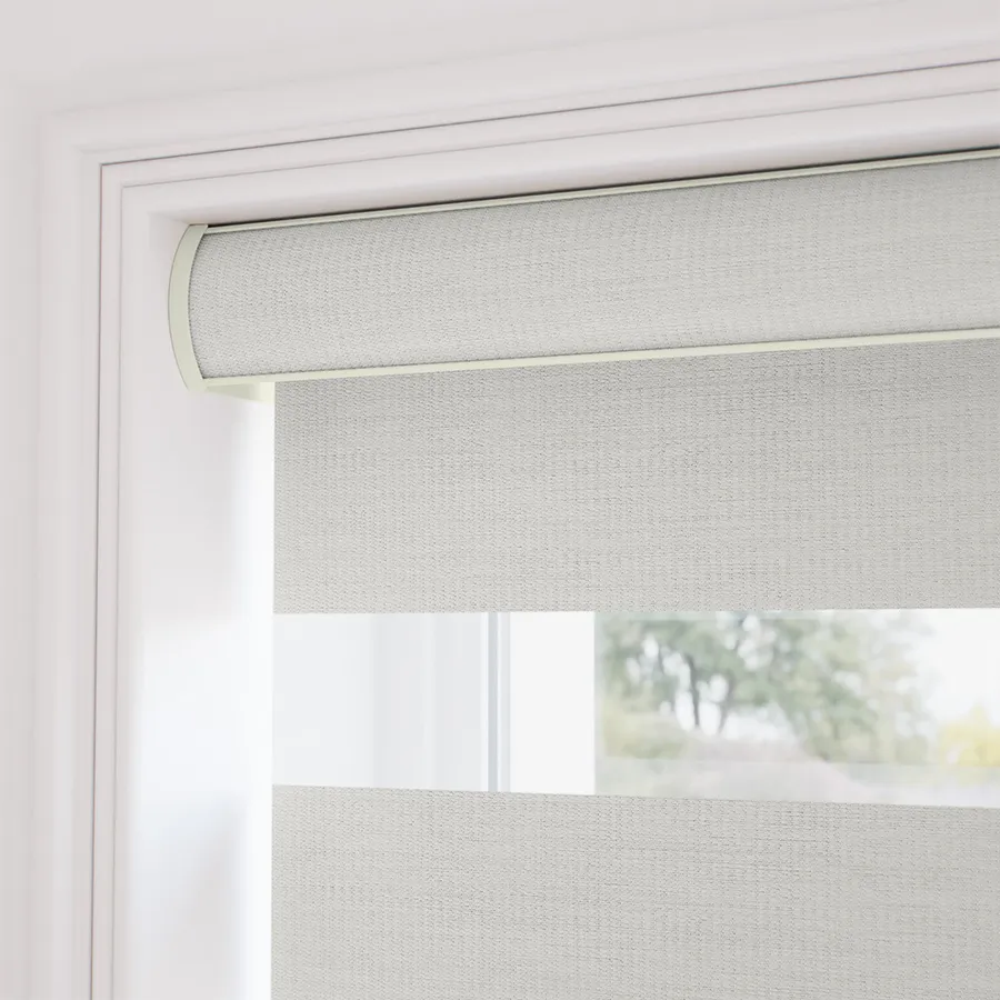 Duo Zebra Nox Blackout - Vista de detalle 3 en color alabaster